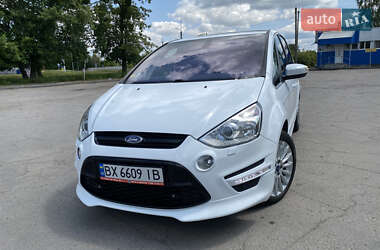Минивэн Ford S-Max 2013 в 