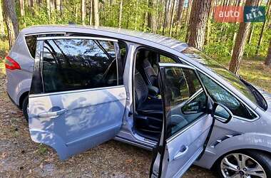 Минивэн Ford S-Max 2011 в 