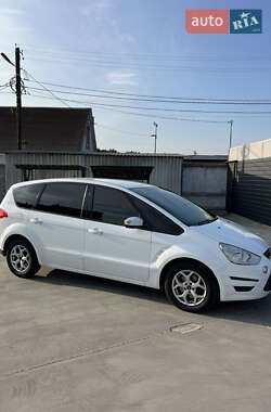 Минивэн Ford S-Max 2013 в 