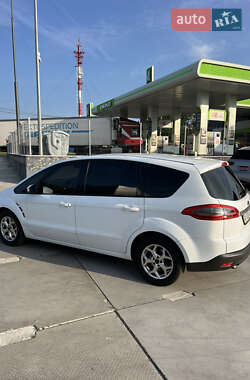 Минивэн Ford S-Max 2013 в 