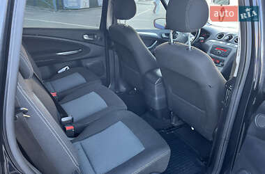 Минивэн Ford S-Max 2011 в 