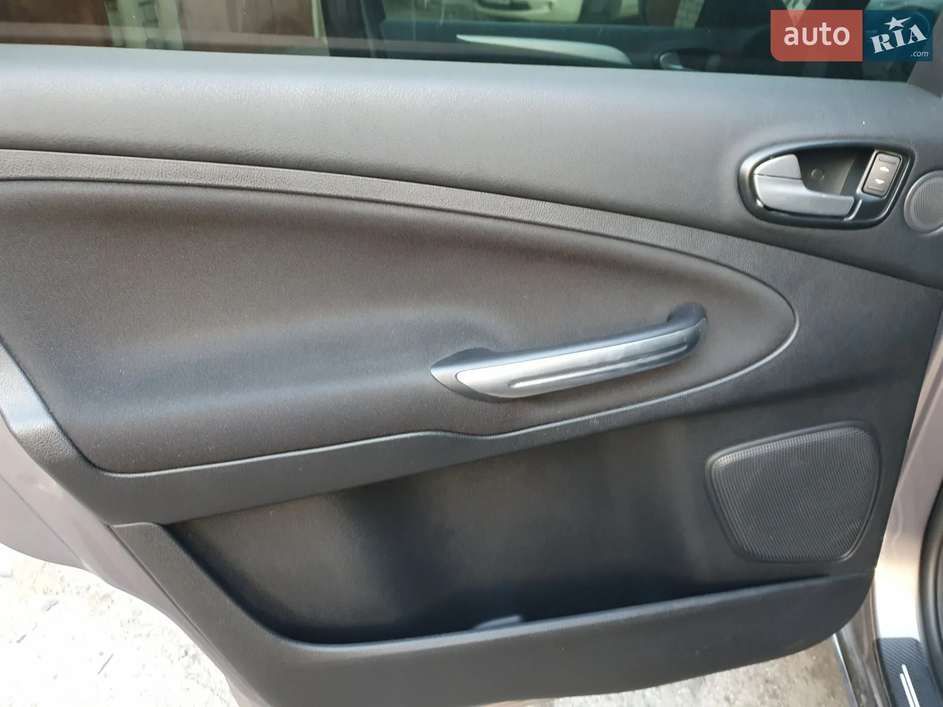 2013 Ford S-MAX - мініатюра 14