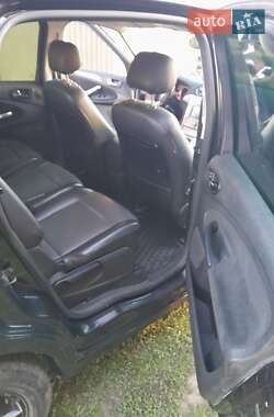 Минивэн Ford S-Max 2006 в 