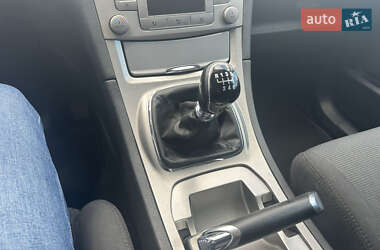 Мінівен Ford S-Max 2010 в 