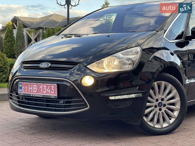 Минивэн Ford S-Max 2011 в Стрые