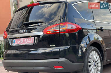 Минивэн Ford S-Max 2011 в 