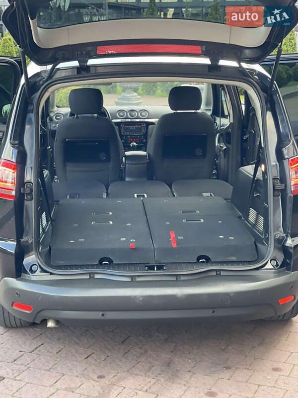 Минивэн Ford S-Max 2011 в Стрые