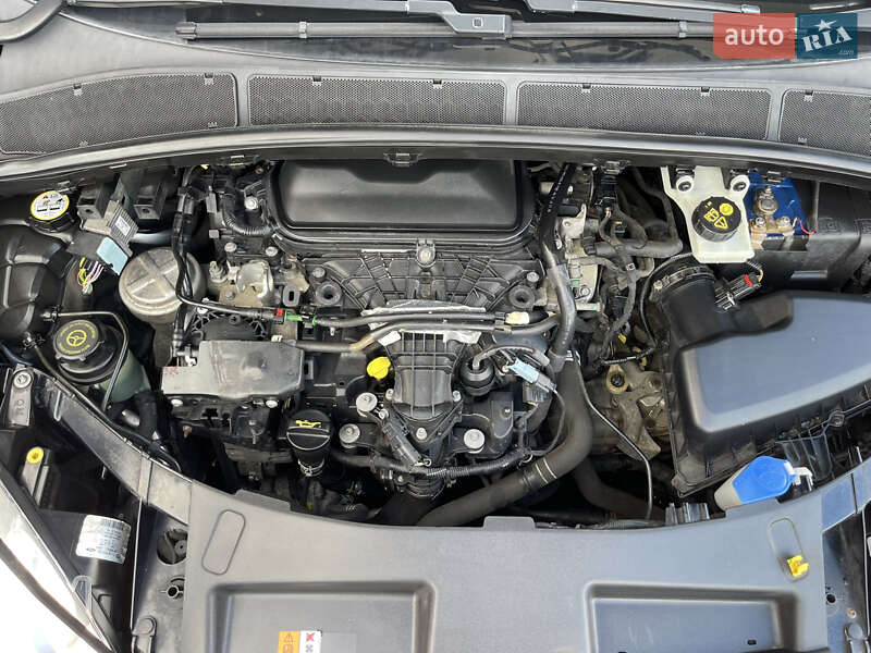 Минивэн Ford S-Max 2011 в Стрые