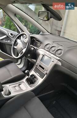Минивэн Ford S-Max 2009 в 