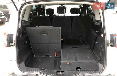 Минивэн Ford S-Max 2011 в 
