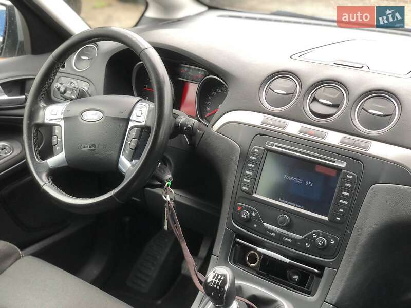Минивэн Ford S-Max 2011 в Ковеле