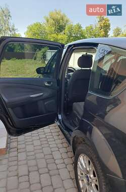 Минивэн Ford S-Max 2009 в 