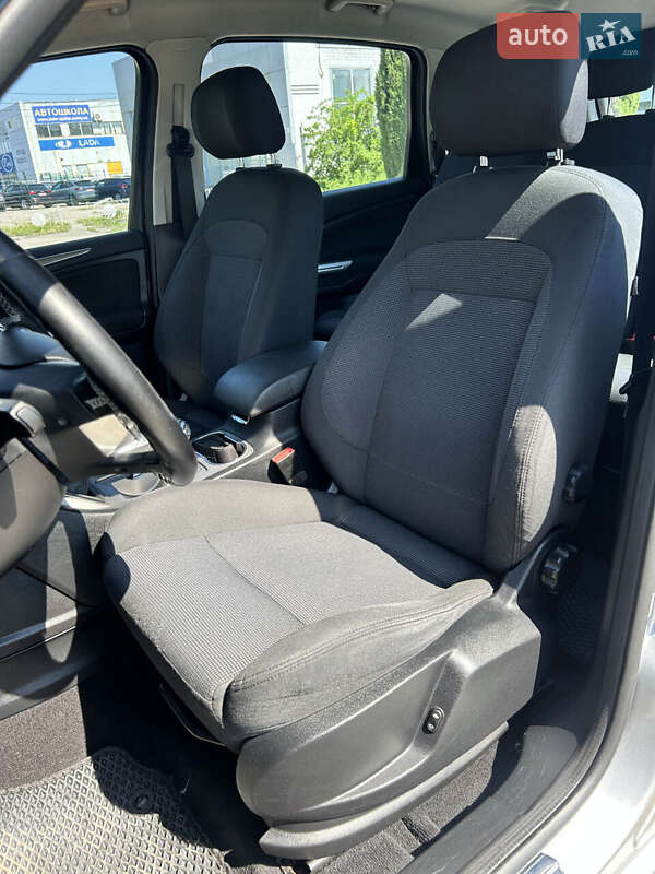 Минивэн Ford S-Max 2009 в Сумах