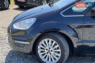 Минивэн Ford S-Max 2011 в 