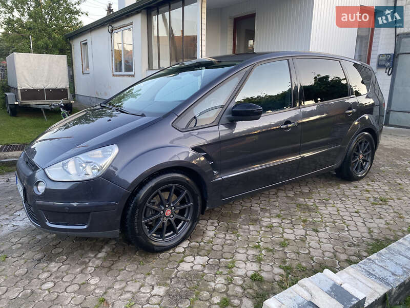 Мінівен Ford S-Max 2008 в Острозі