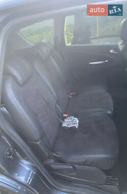 Минивэн Ford S-Max 2008 в 