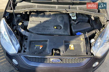 Минивэн Ford S-Max 2008 в 