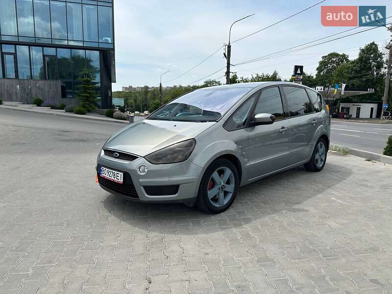 Минивэн Ford S-Max 2009 в 