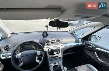 Минивэн Ford S-Max 2009 в 
