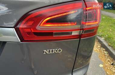 Минивэн Ford S-Max 2013 в 