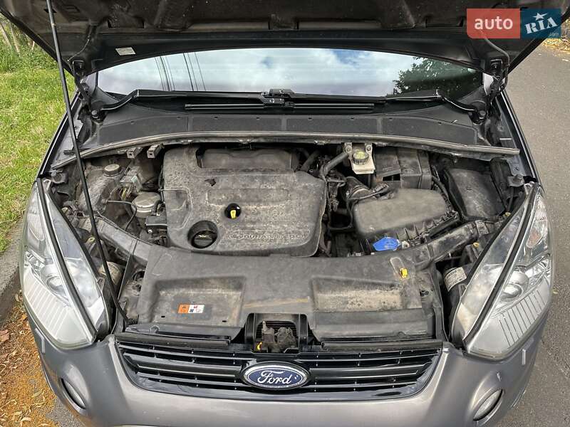 Минивэн Ford S-Max 2013 в Киеве