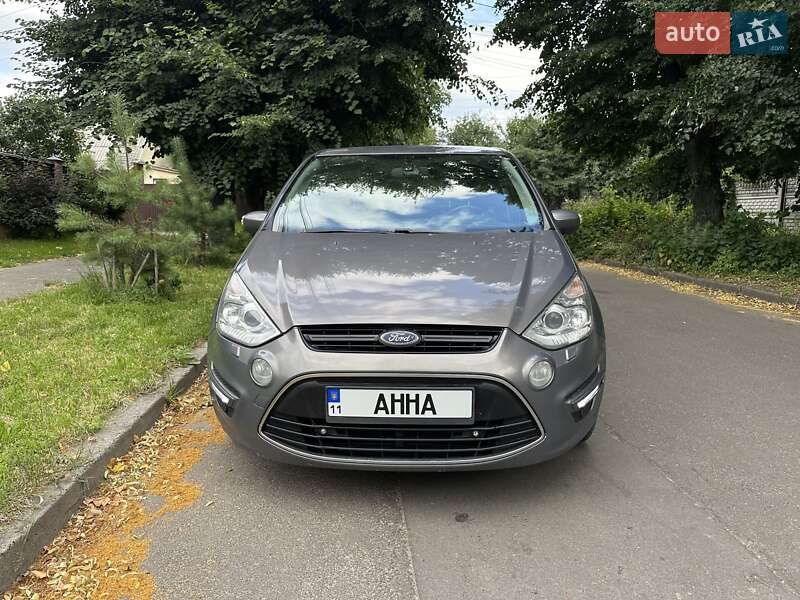 Минивэн Ford S-Max 2013 в Киеве