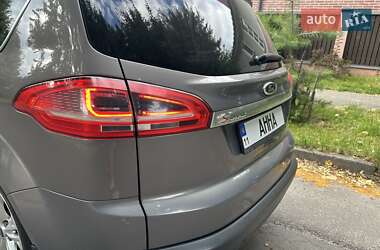 Минивэн Ford S-Max 2013 в 