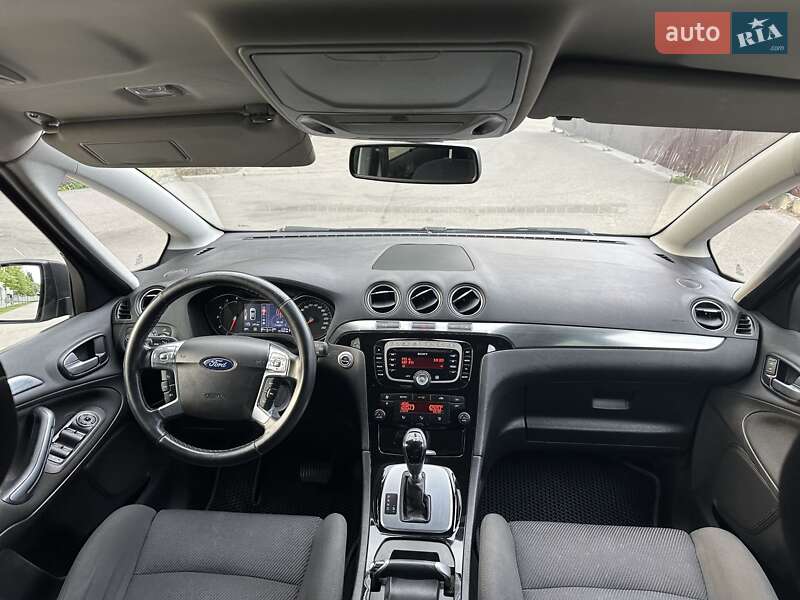 Минивэн Ford S-Max 2013 в Киеве