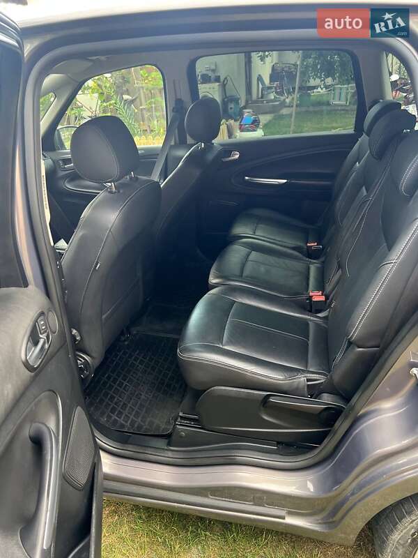 Мінівен Ford S-Max 2013 в Кадубівцях