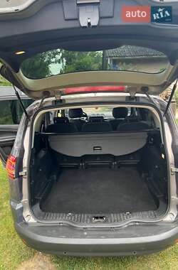 Минивэн Ford S-Max 2013 в 
