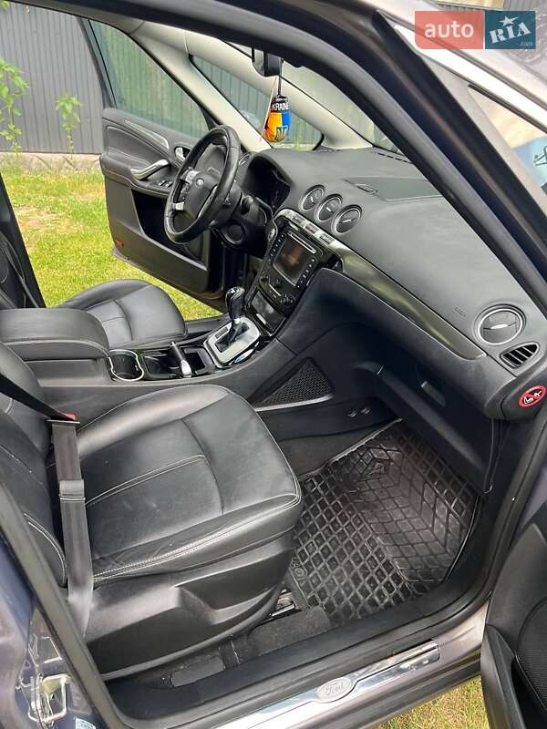Мінівен Ford S-Max 2013 в Кадубівцях