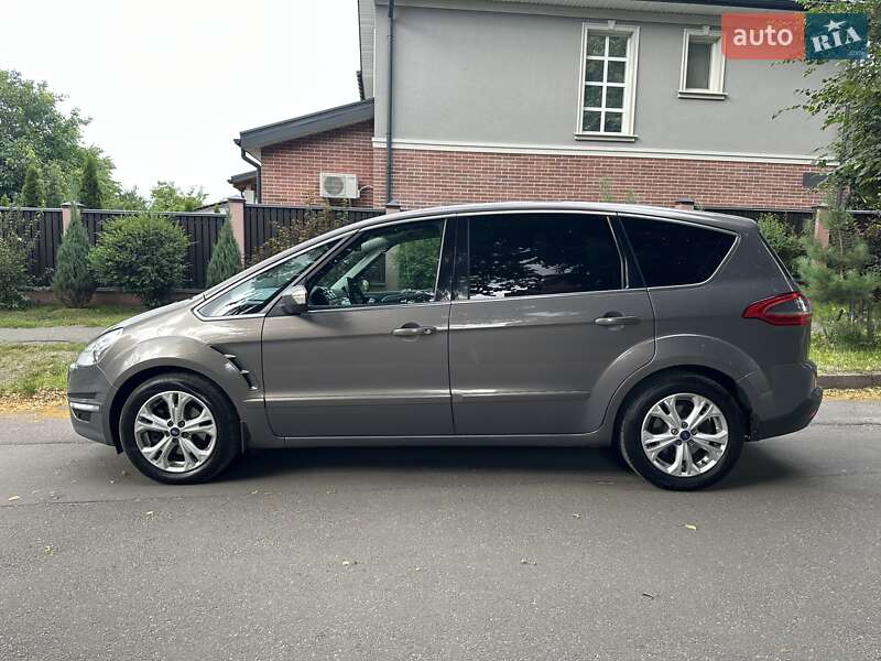 Мінівен Ford S-Max 2013 в Києві