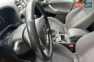 Мінівен Ford S-Max 2013 в 
