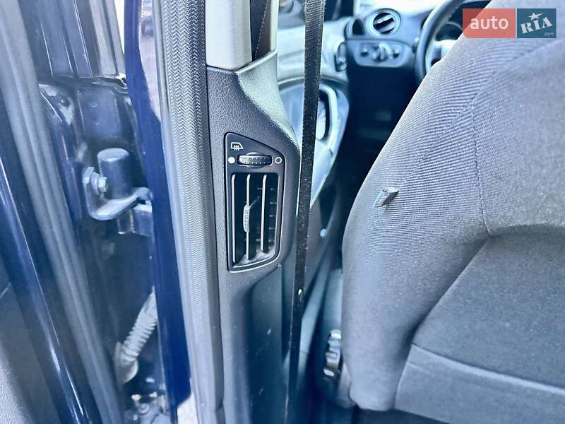 Минивэн Ford S-Max 2007 в Виннице