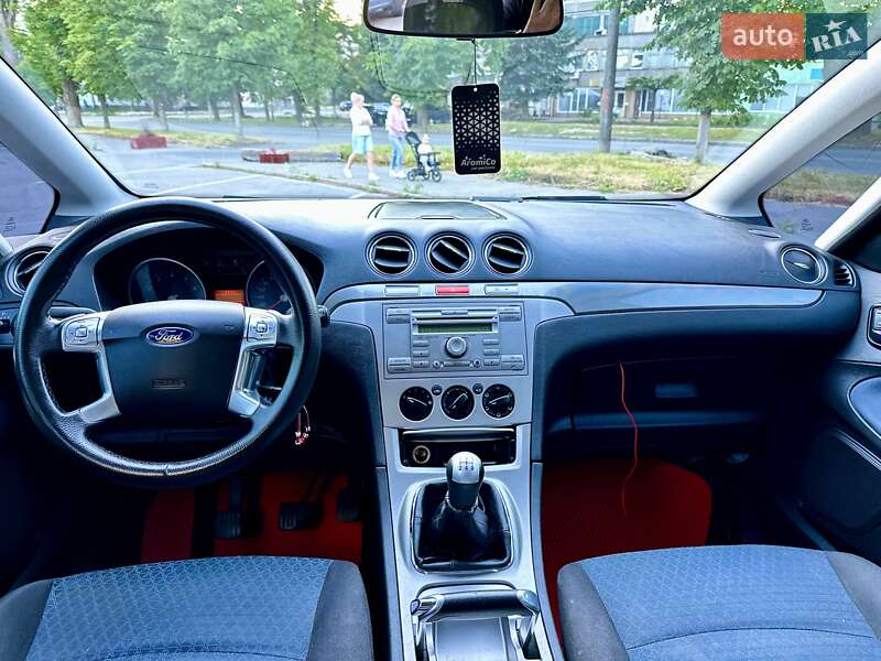 Минивэн Ford S-Max 2007 в Виннице