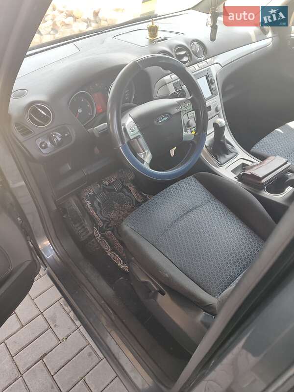 Минивэн Ford S-Max 2007 в Ужгороде