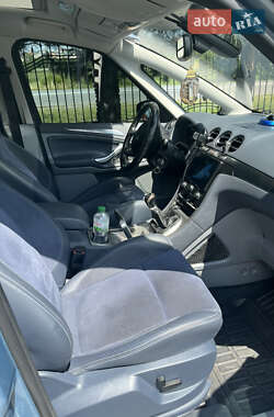 Минивэн Ford S-Max 2008 в 
