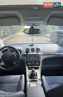Минивэн Ford S-Max 2008 в 