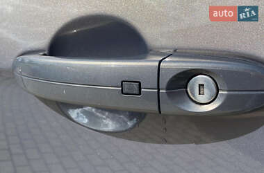 Минивэн Ford S-Max 2013 в 