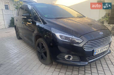 Мінівен Ford S-Max 2015 в 
