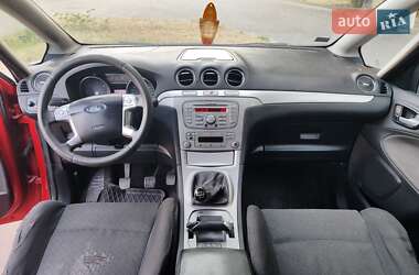 Минивэн Ford S-Max 2008 в 