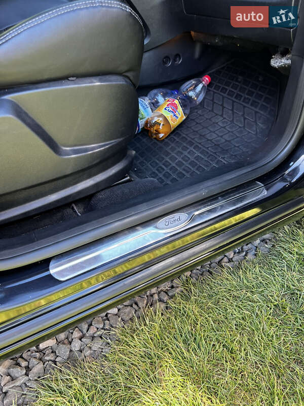 Мінівен Ford S-Max 2010 в Львові