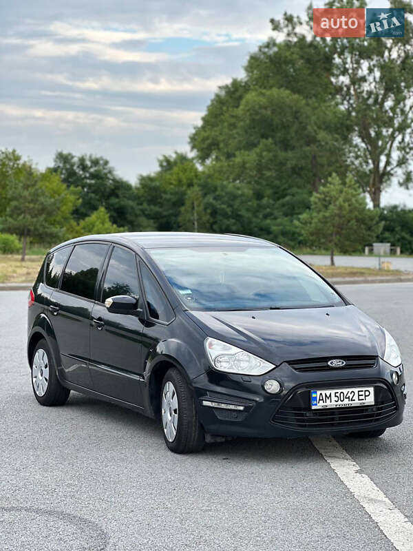 Минивэн Ford S-Max 2014 в Звягеле