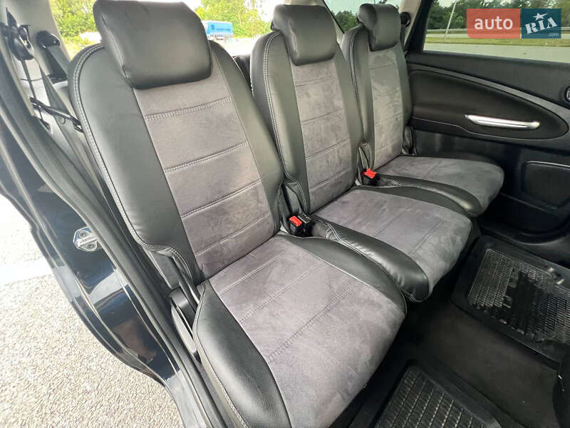 Минивэн Ford S-Max 2014 в Звягеле