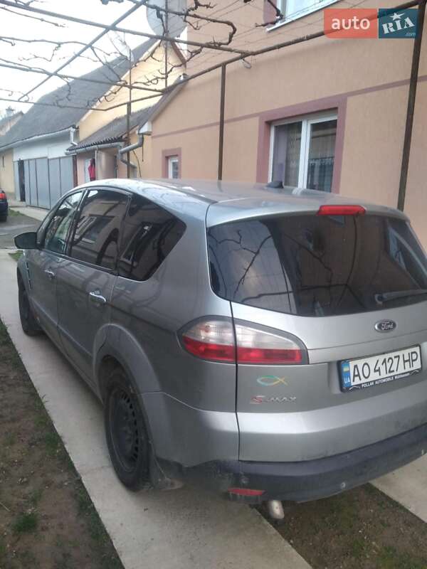 Мінівен Ford S-Max 2009 в Ужгороді