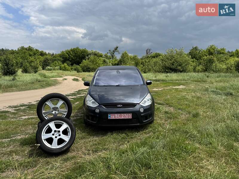 Минивэн Ford S-Max 2009 в Киеве