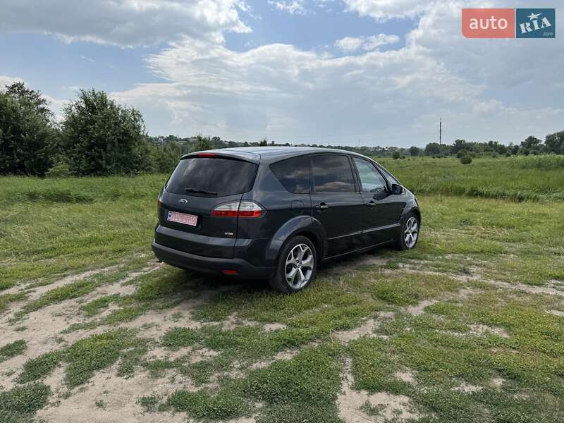 Минивэн Ford S-Max 2009 в Киеве