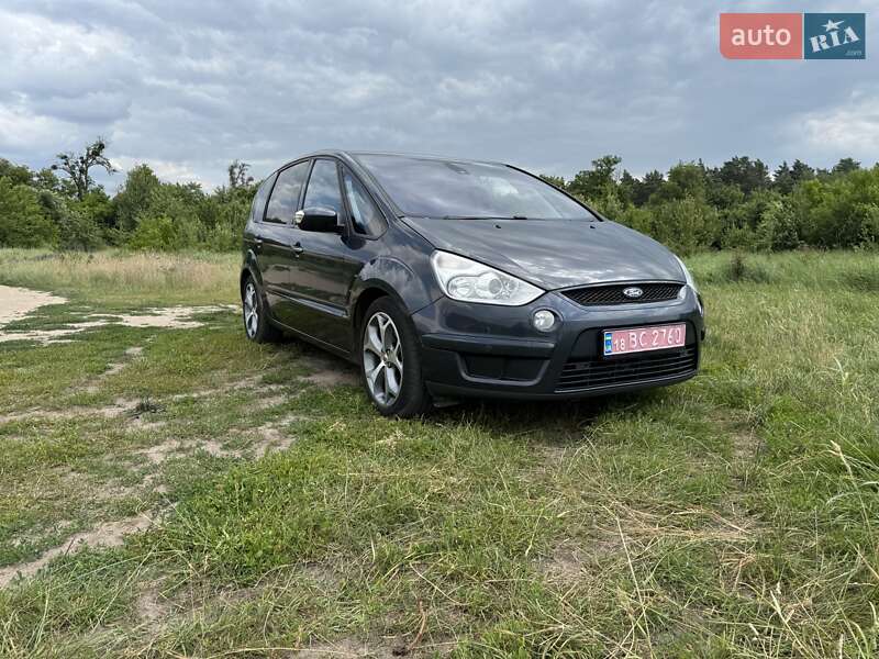 Минивэн Ford S-Max 2009 в Киеве