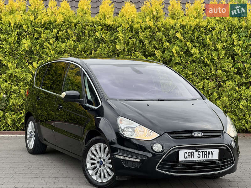 Минивэн Ford S-Max 2011 в Стрые