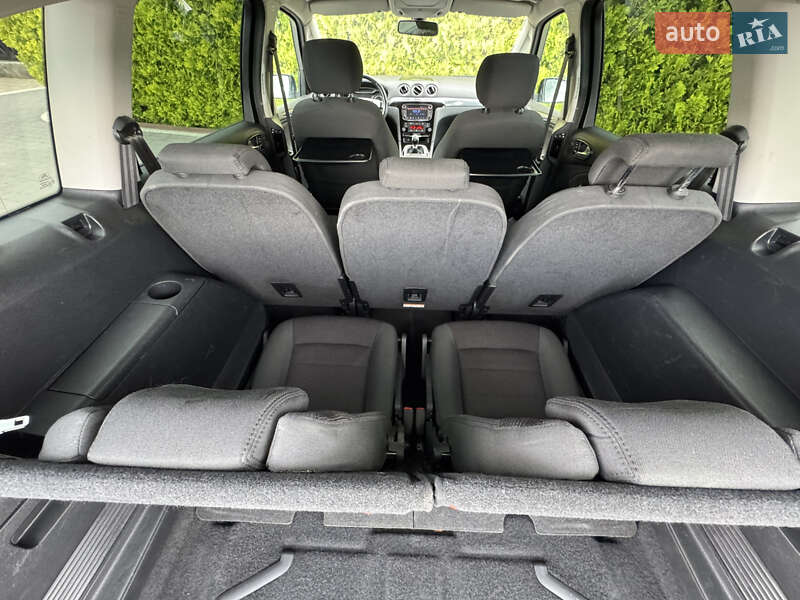 Минивэн Ford S-Max 2011 в Стрые